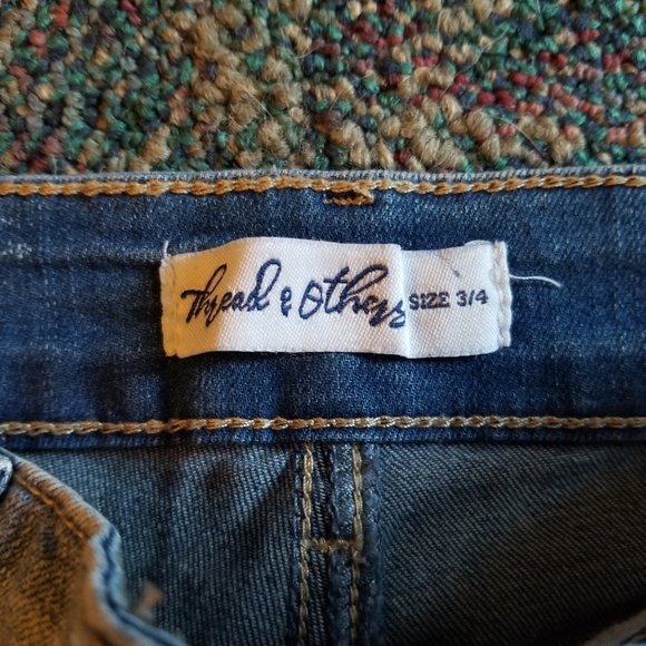 Thread & Others Distressed Jeans - Picture 3 of 3